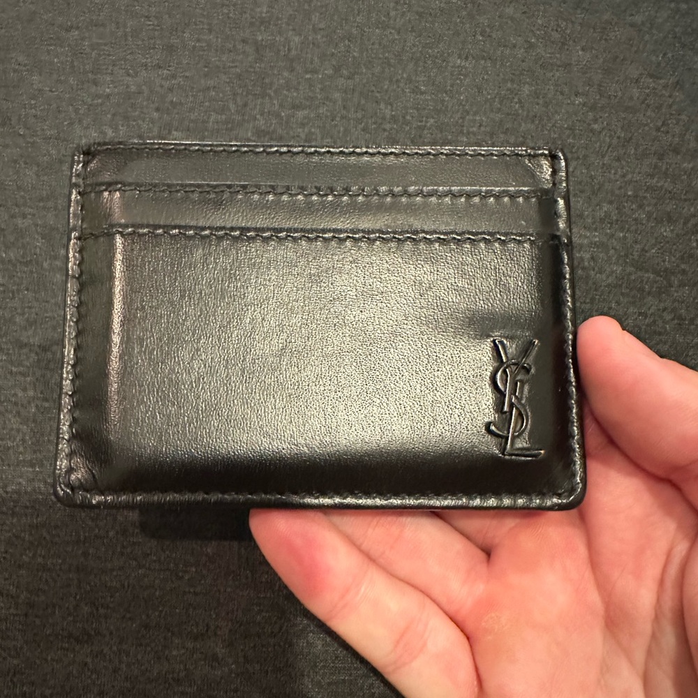 SAINT LAURENT
Cassandre Logo-Appliquéd Leather Cardholder